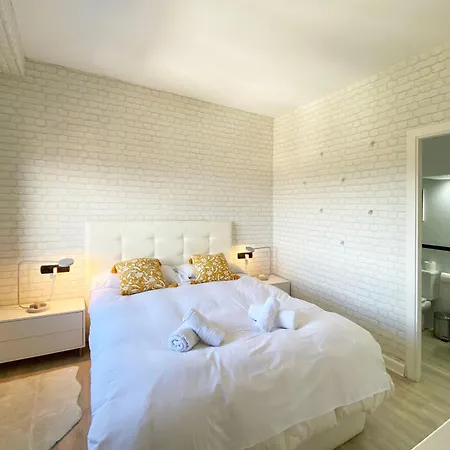 Apartment Ref 109